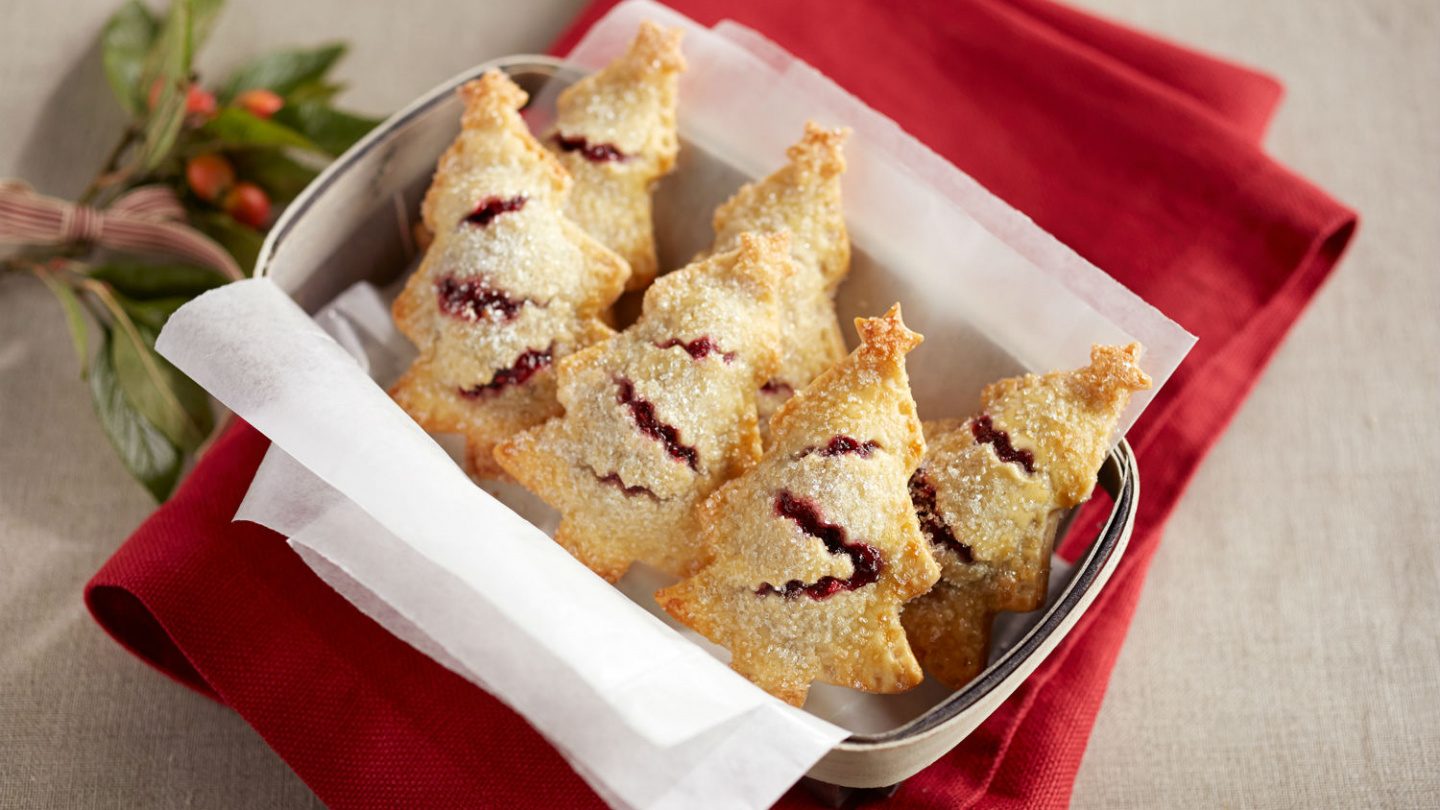 Mini juletræs-tærter med Driscoll's bær
