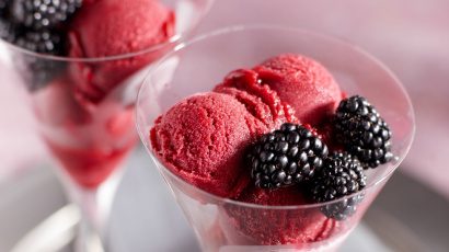 Sorbet med Brombær og Pinot Noir